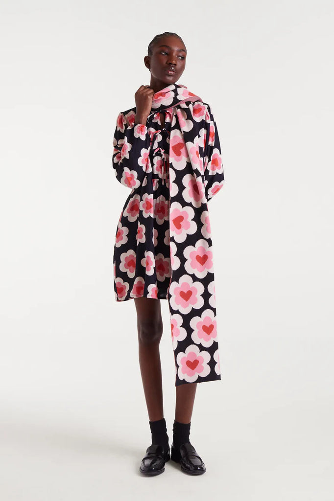 Compania fantastica Jacquard Sweetheart Knit Scarf