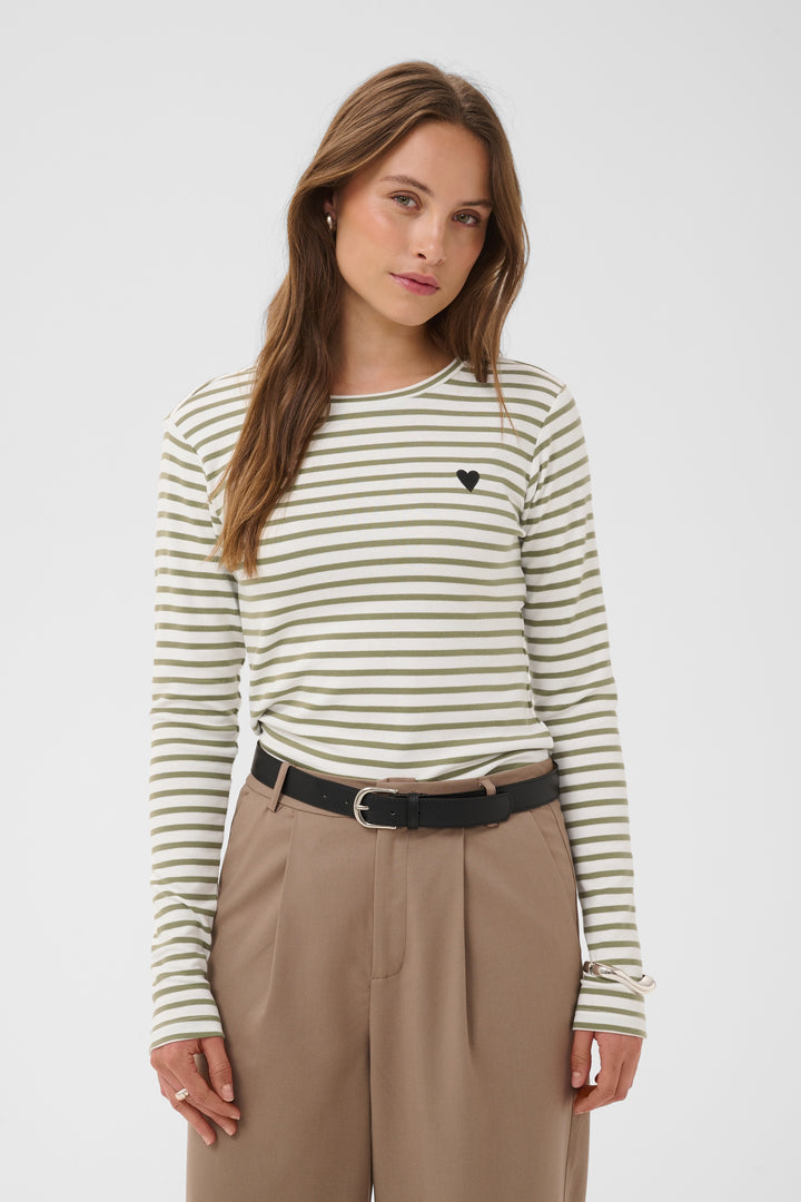 Kaffe Liddy T-Shirt - Chalk/Aloe- Black Heart