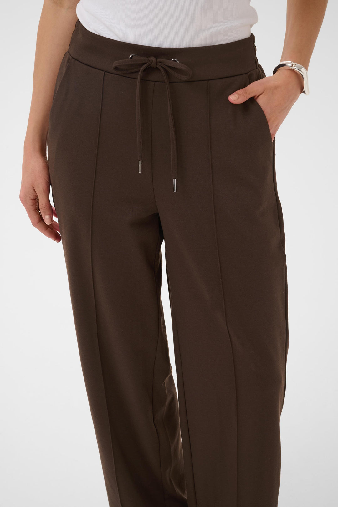 Kaffe Jenny Straight Leg Trousers- Coffee Bean