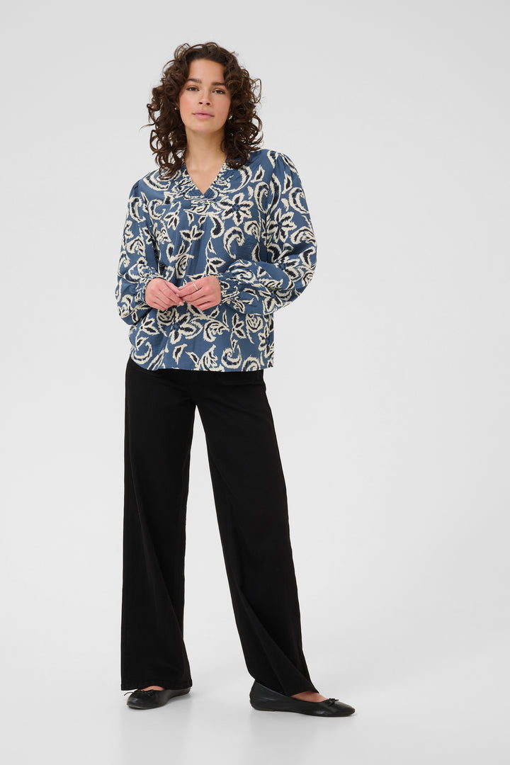 Kaffe Dahlia Blouse - Bering Sea/White