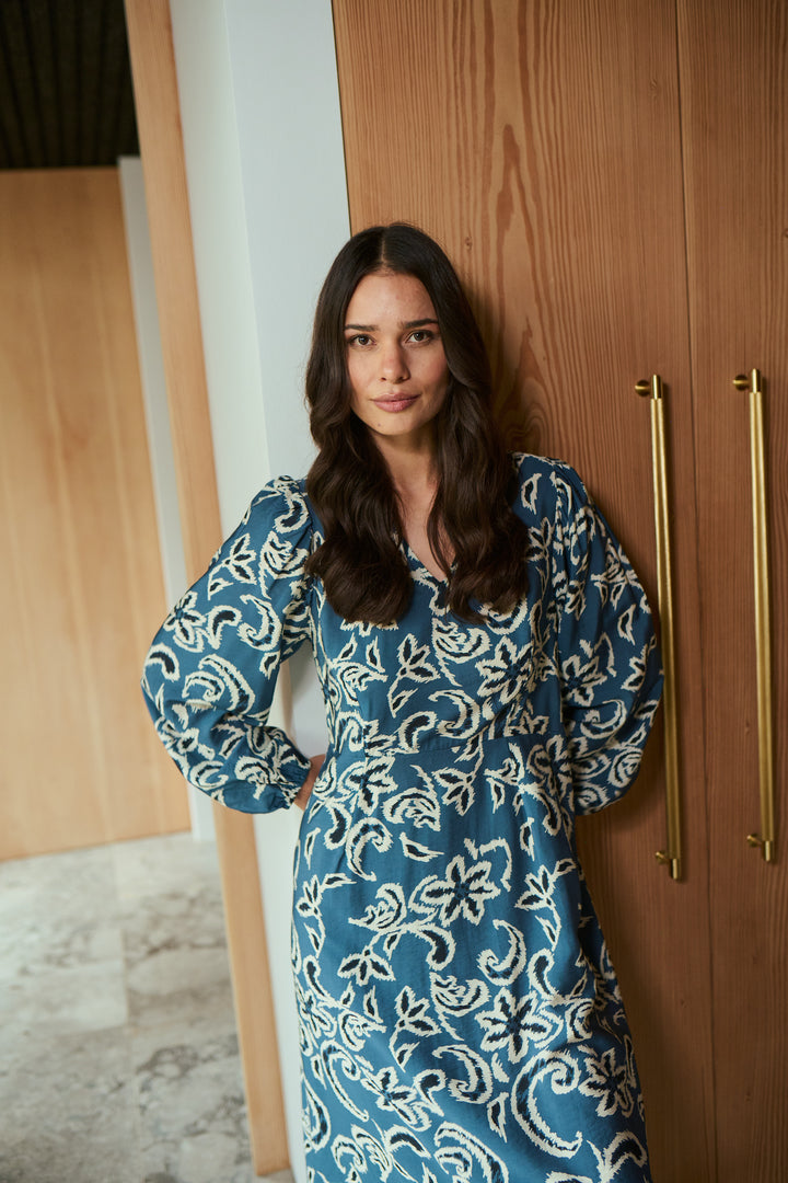 Kaffe Dahlia Dress - Berling Sea/White