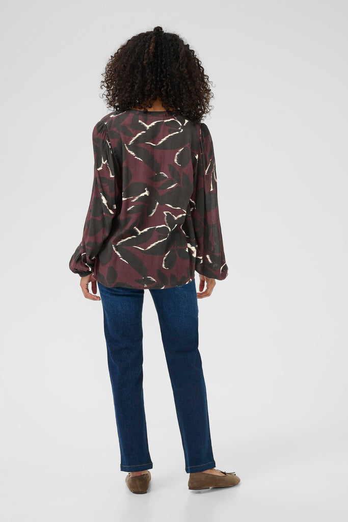 Kaffe Beate Blouse- Windsor Wine/ Black Flowers
