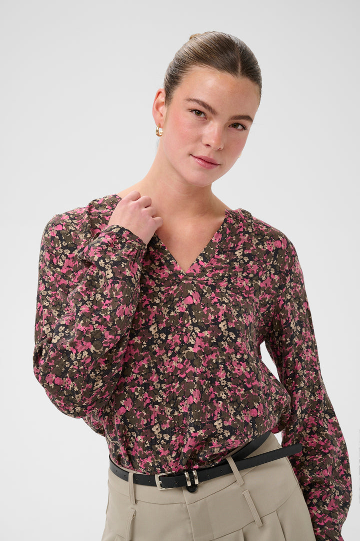 Kaffe KAbella Blouse - Pink Black Graphi