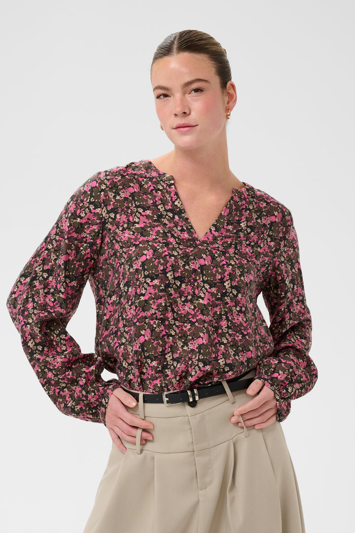 Kaffe KAbella Blouse - Pink Black Graphi