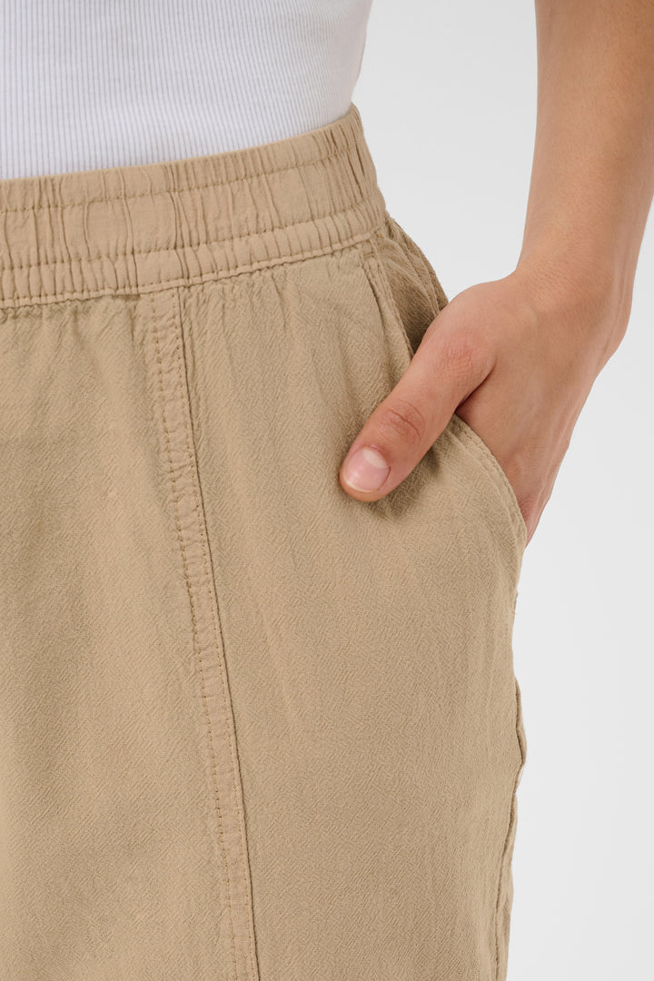 Kaffe Naya trousers- Classic Sand