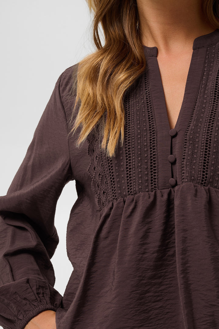 Kaffe Galina Blouse- Fudge