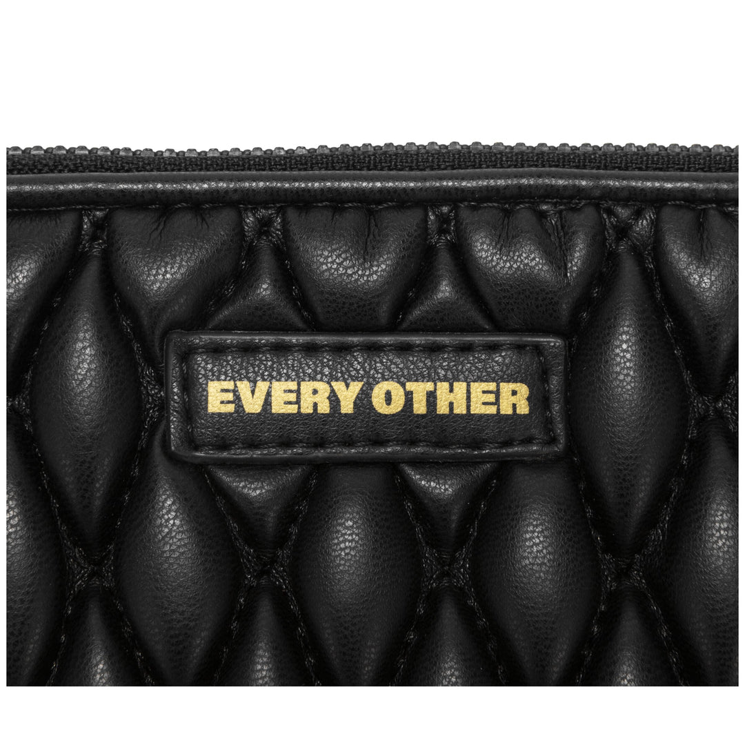 Every Other Quilted Zip Card Holder - Black
