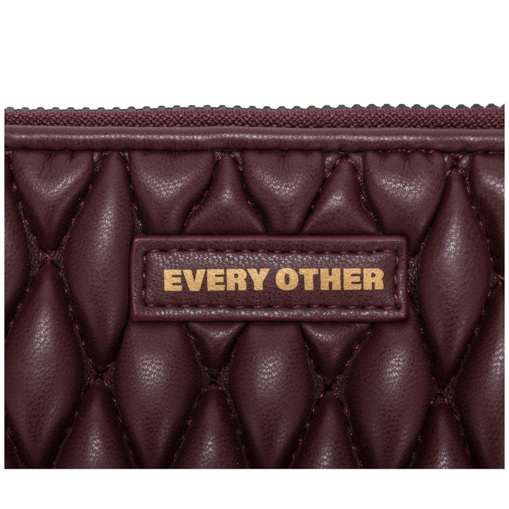 Every Other Quilted Zip Card Holder - Burgundy