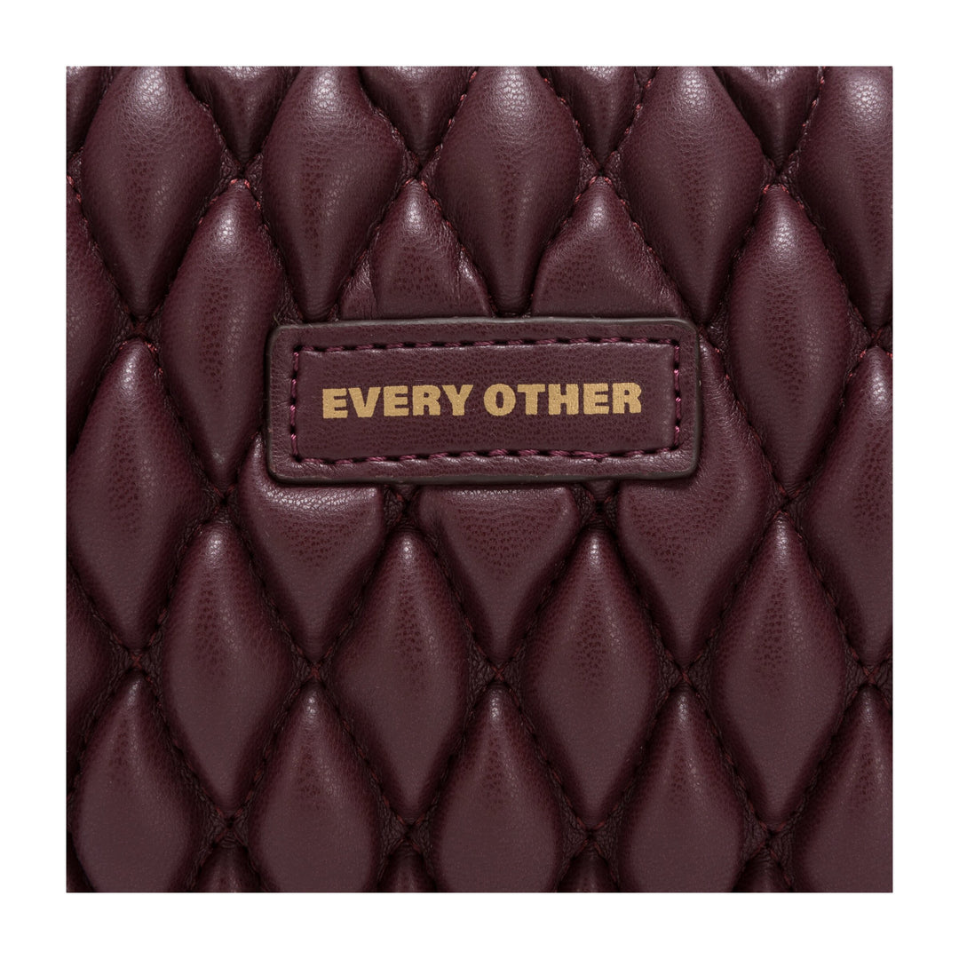 Every Other Quilted Camera Cros Body Bag - Burgundy