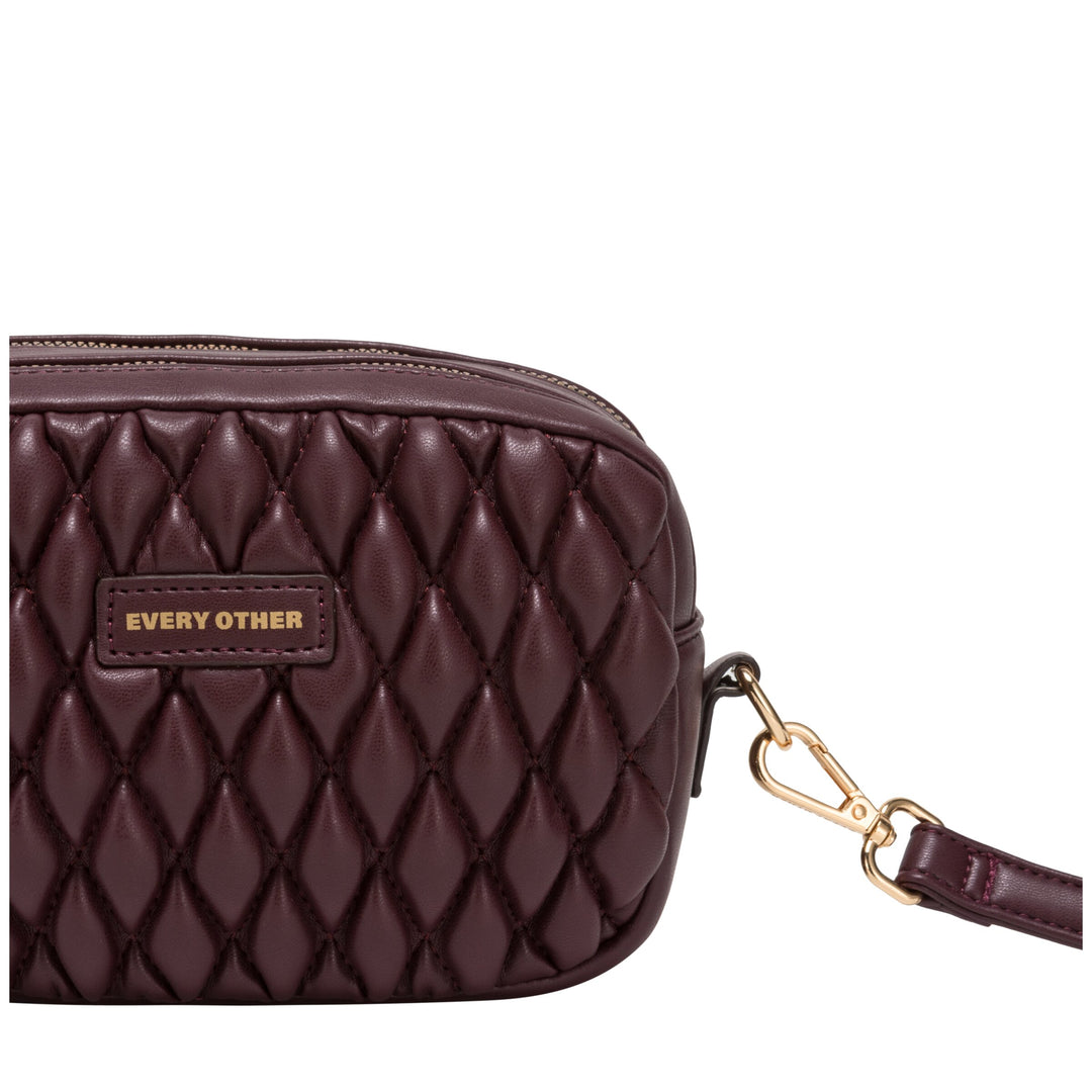 Every Other Quilted Camera Cros Body Bag - Burgundy
