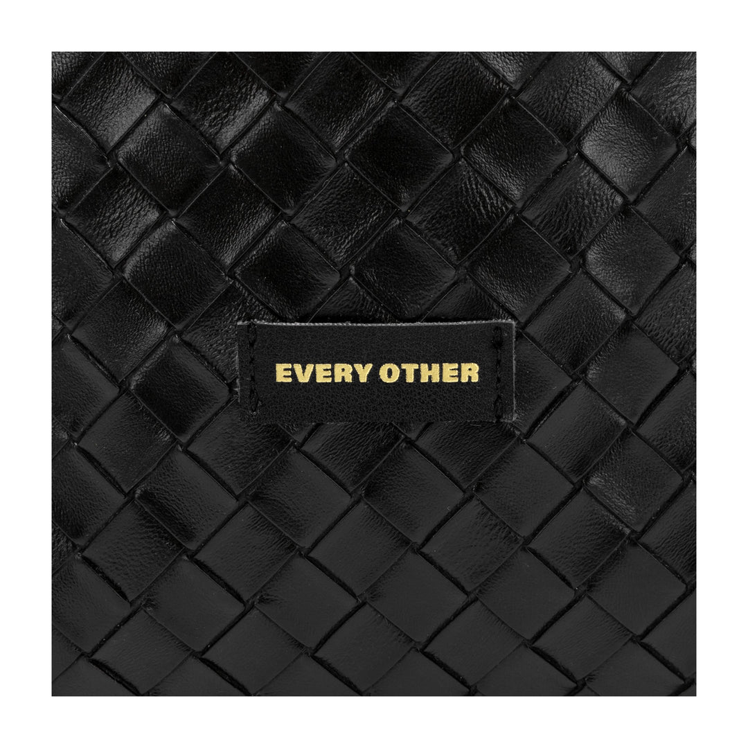 Every Other Single Strap Shoulder Bag - Black