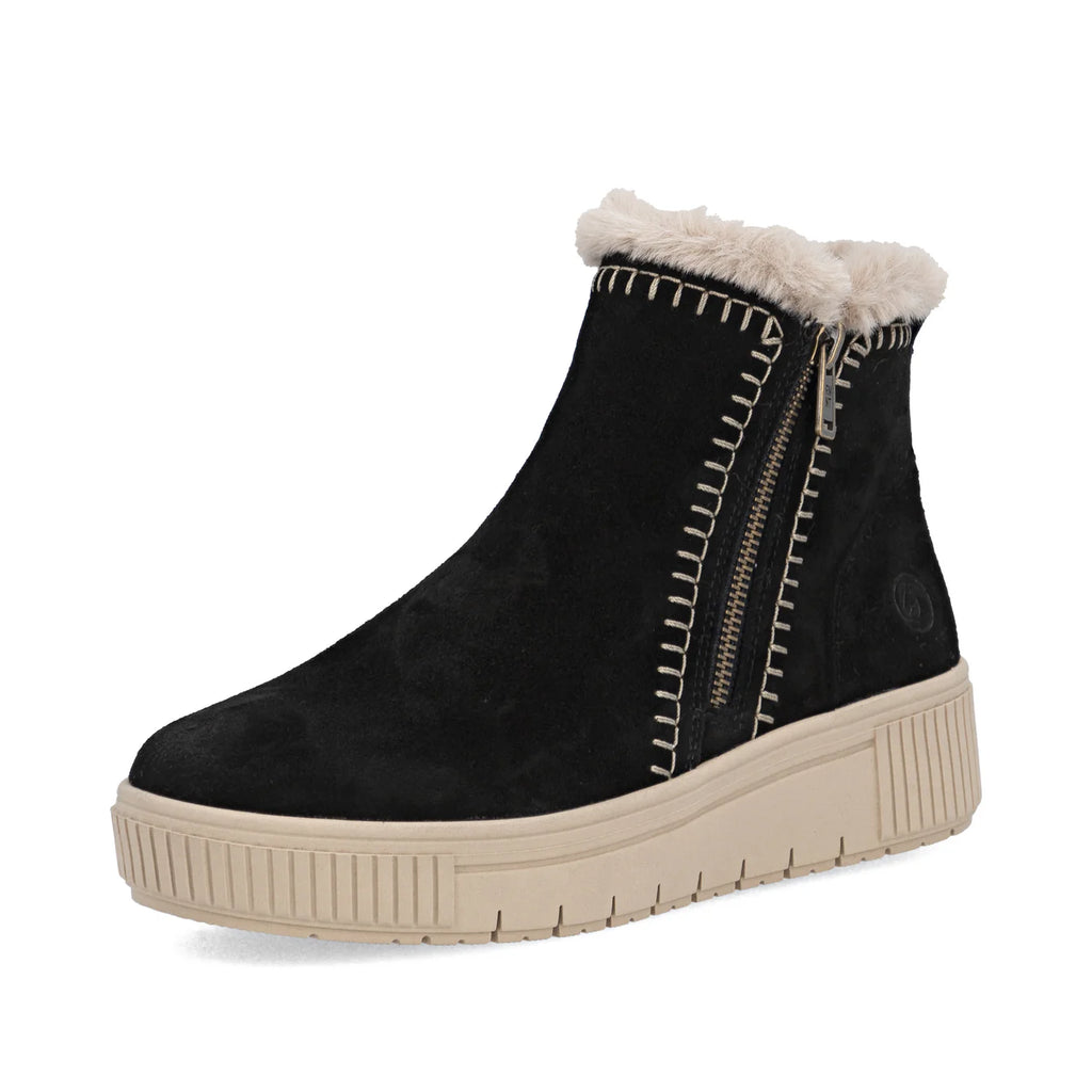 Remonte Black Zip Boots - Wool Lining D3B70-03