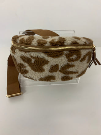 Teddy Crossbody Bag