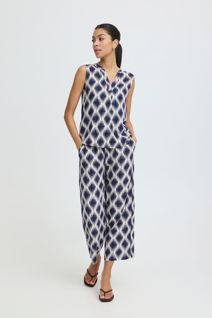 B.Young BYMMJOELLA Trousers- Ogee Ikat Med Blue