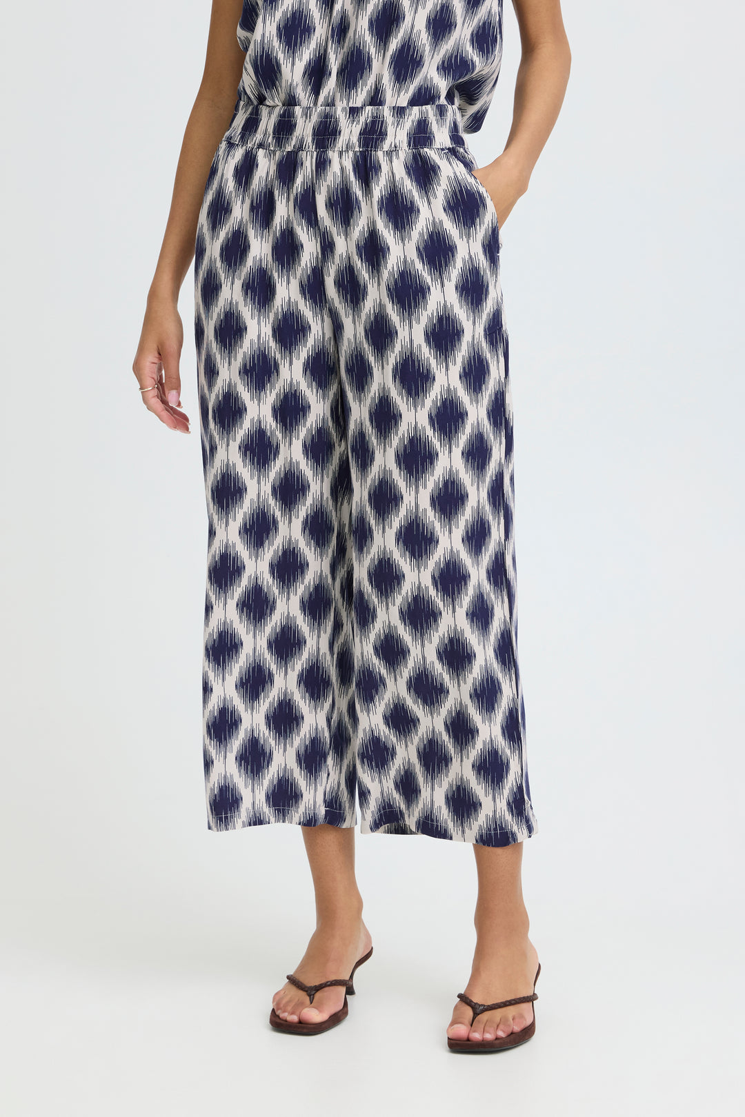 B.Young BYMMJOELLA Trousers- Ogee Ikat Med Blue