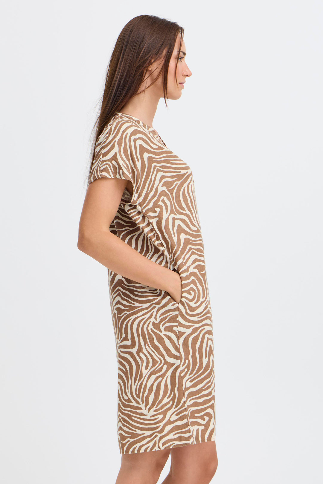 B.Young BYFALAKKA V-Neck Dress- Woodsmoke Animal