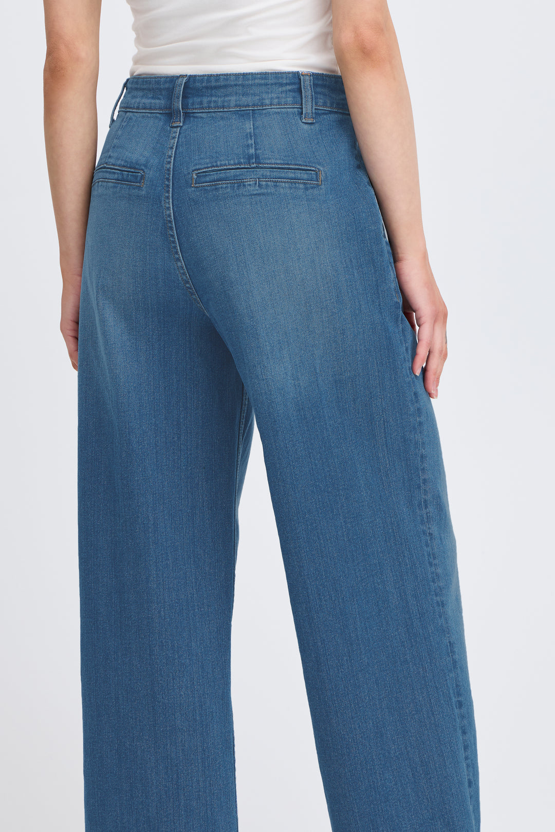 B.Young BYKOMMA Cropped Jeans - Light Blue Denim