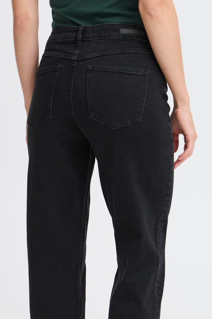 BYoung MOM Jeans- Black Denim
