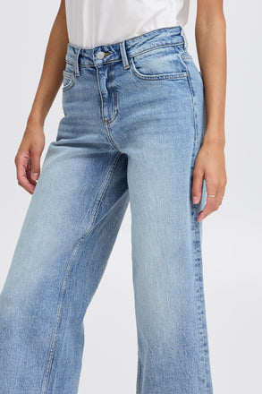 Byoung Kyjla Jeans Mid Blue Denim- cropped