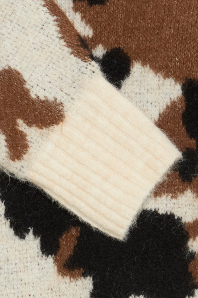B.Young Omea Cow Jumper –  Birch Cow