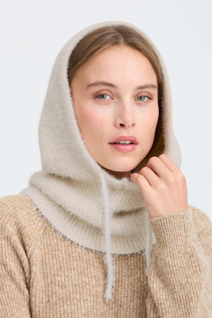 B.Young Vips Balaclava Birch and Java