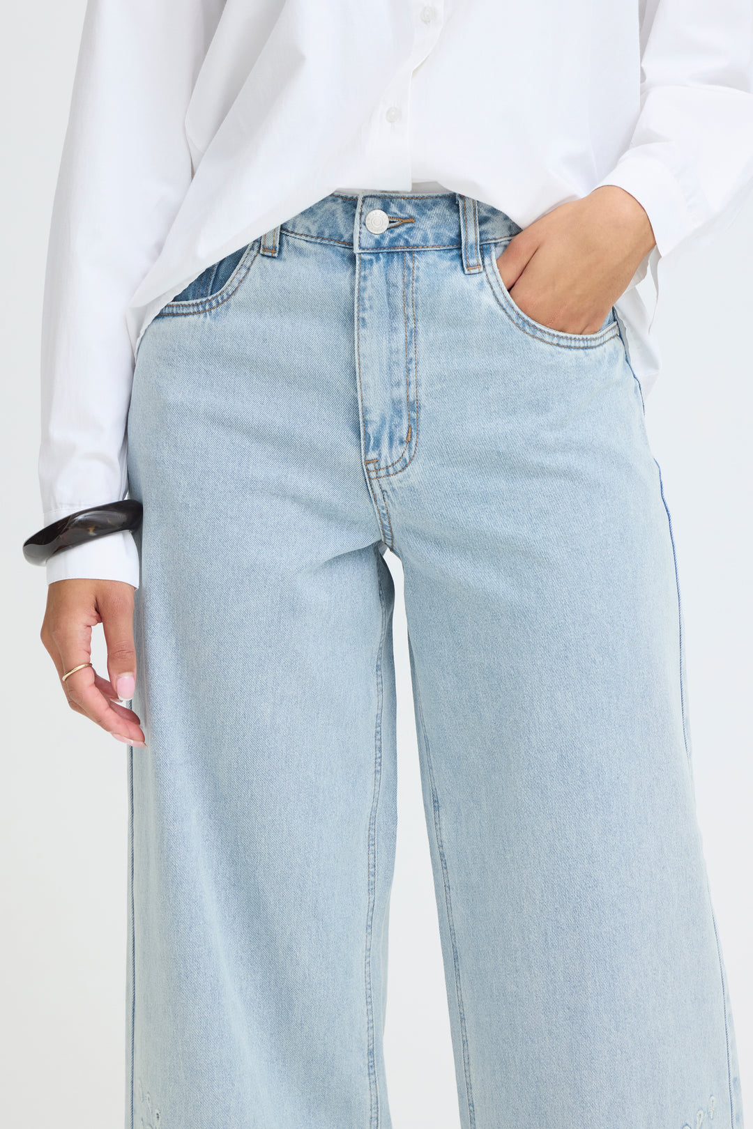 B.Young Kielo Embroided Jeans- Light Blue Denim