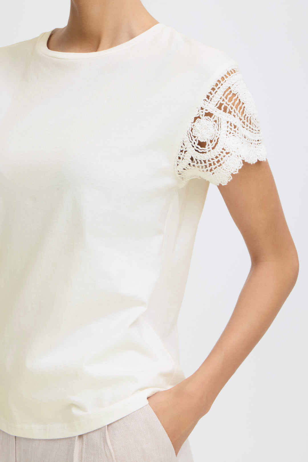 B.Young BYTAIMI T‑shirt – Optical White