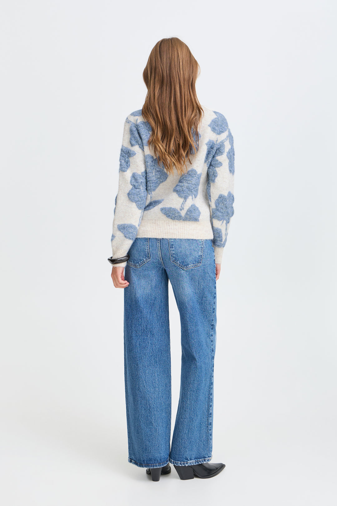 B.Young Bymanda Jumper