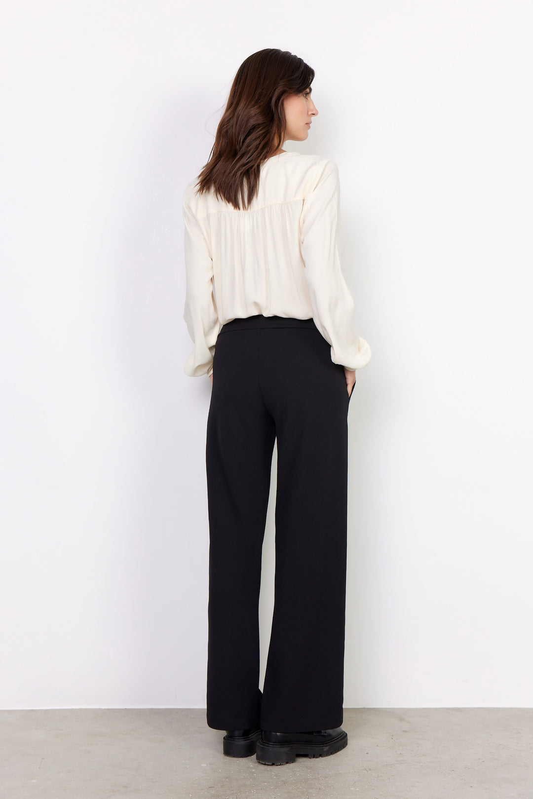 Soya Concept Siham 48 - Black