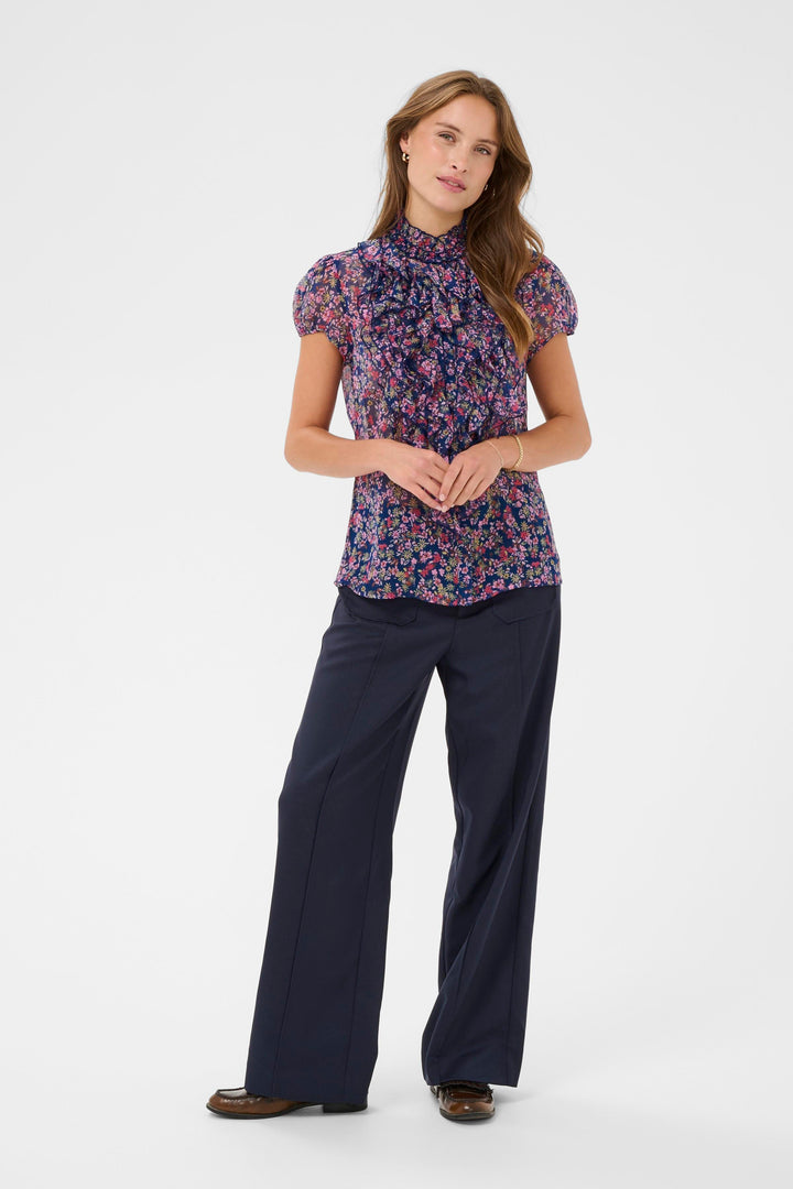 Saint Tropez LiljaSZ Crinkle Short Sleeve Shirt - Navy Peony Blooms