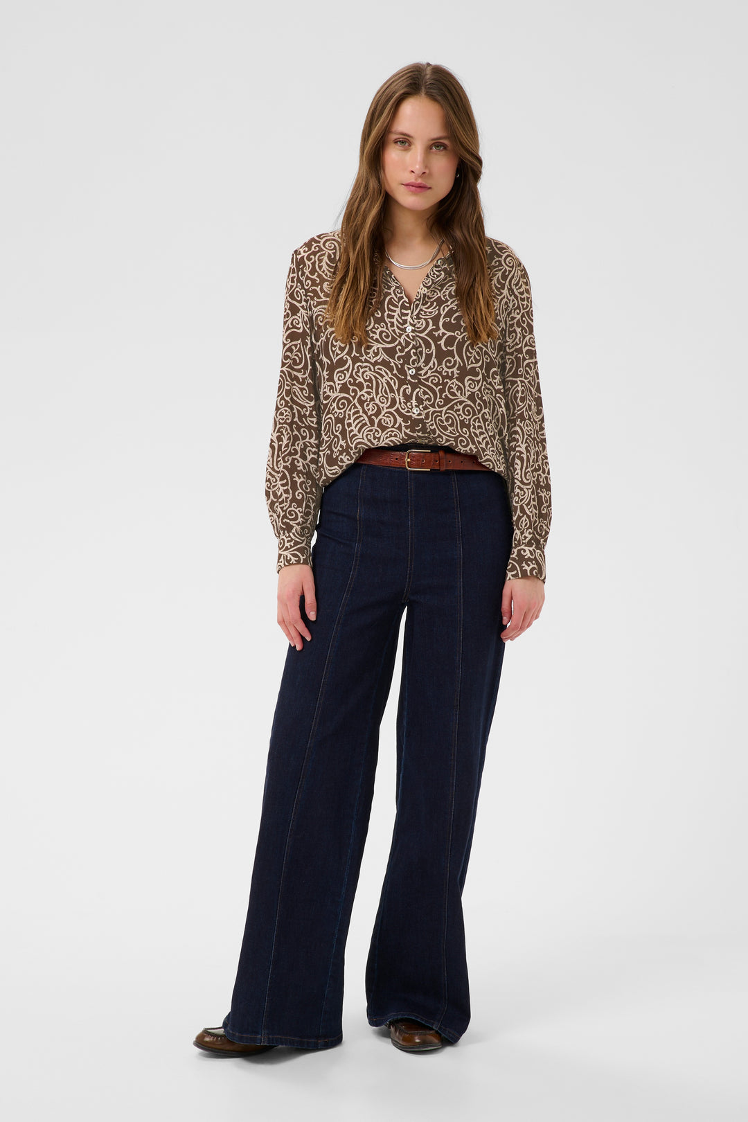Saint Tropez VegaSZ Shirt- Brown Birch Squiggles