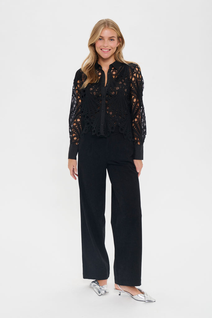 Saint Tropez Jilianna Shirt - Black