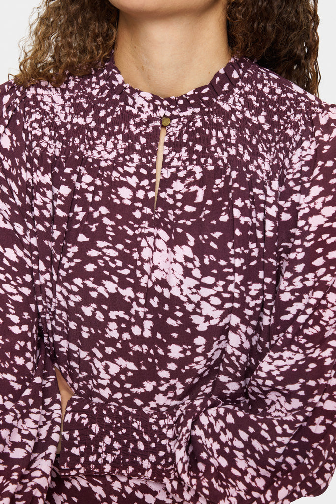Saint Tropez MalikaSZ Blouse- Fudge Spotty Animal