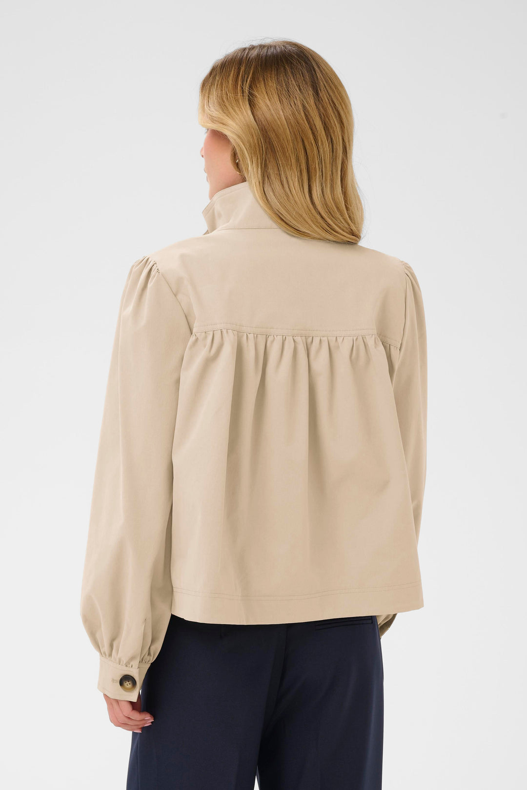 Saint Tropez OlinaSZ Short Jacket – Oxford Tan