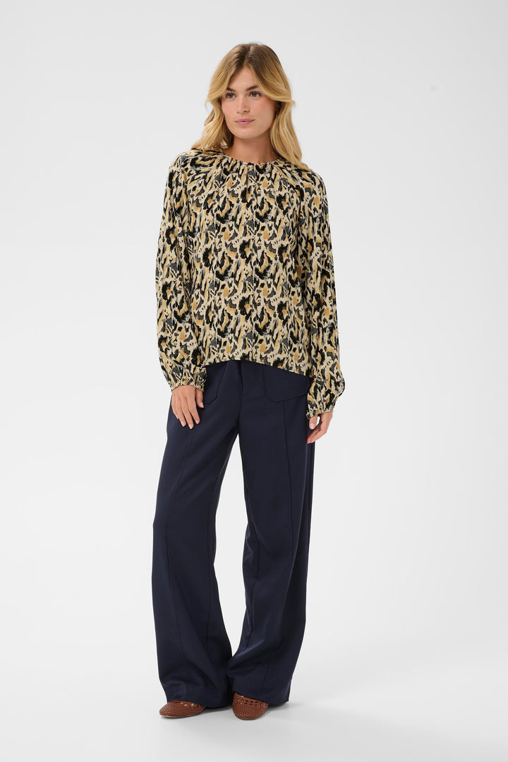 Saint Tropez OsinaSZ Blouse – Tannin Blurry Animal Print