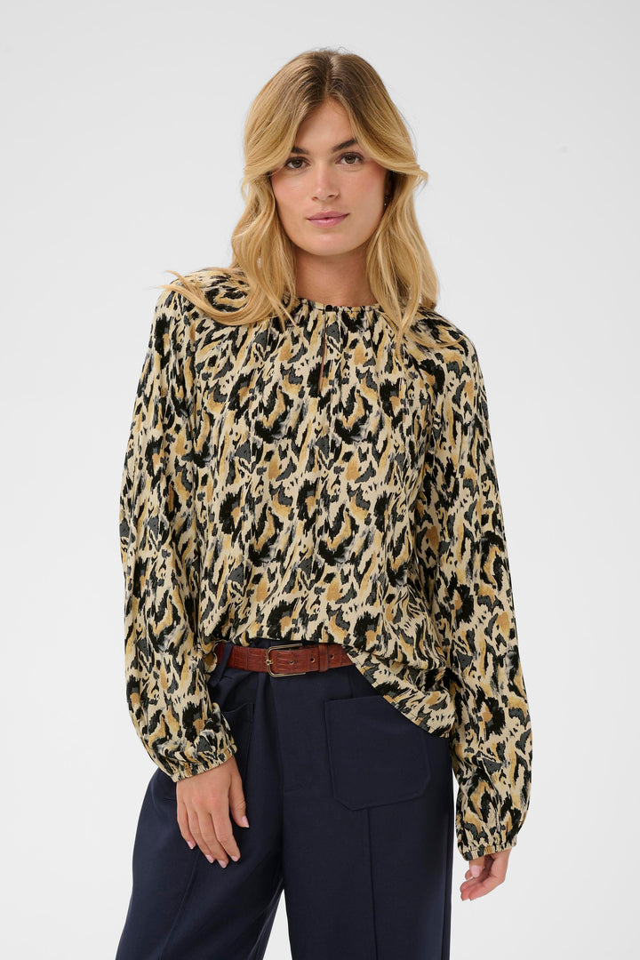 Saint Tropez OsinaSZ Blouse – Tannin Blurry Animal Print