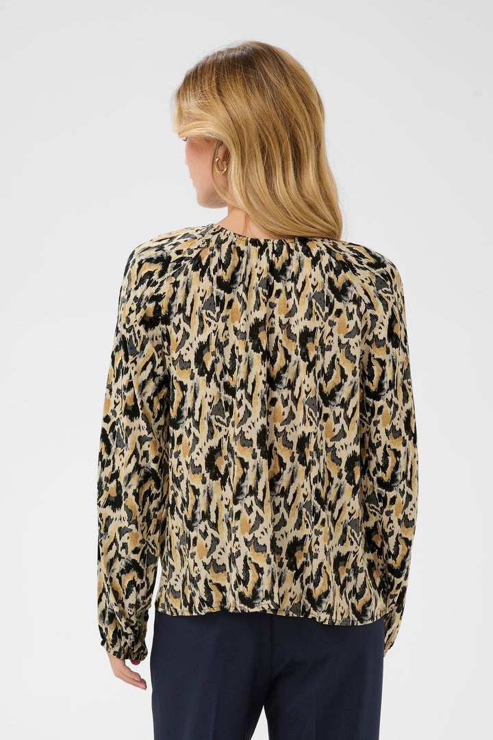 Saint Tropez OsinaSZ Blouse – Tannin Blurry Animal Print
