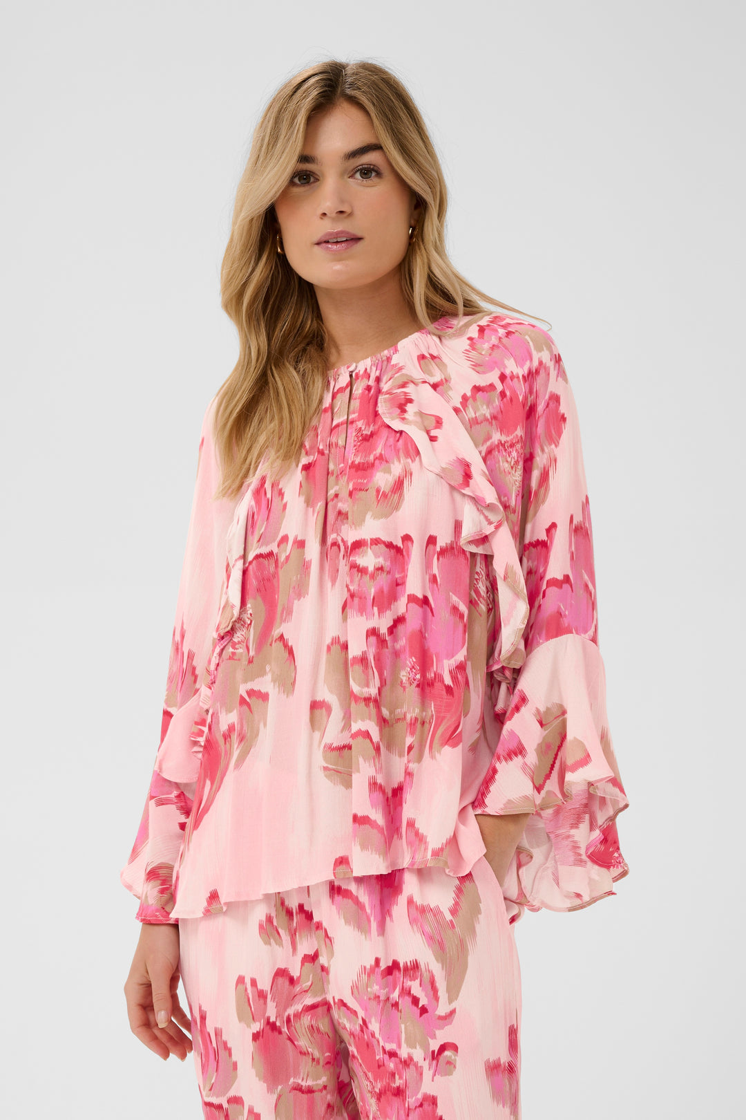 Saint Tropez Pollyana Blouse - Poppy Shaded Flower Print