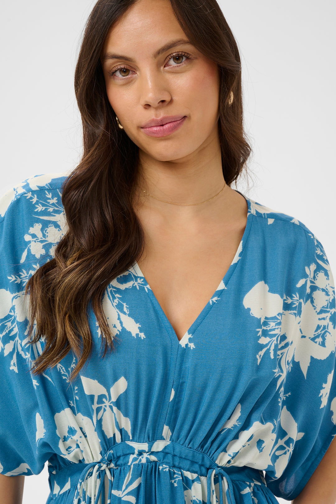 Saint Tropez Rasheda Dress- Vallarta Blue Flower Bouquet.