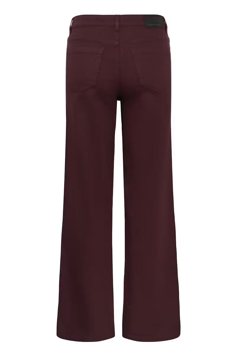 Kaffe KAbrook Reg Fit Jeans - Fudge/Red