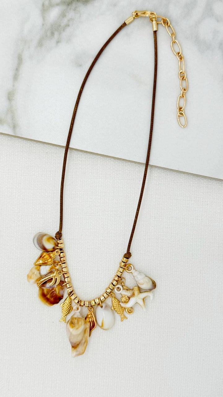 Envy Seashell Pendant Necklace
