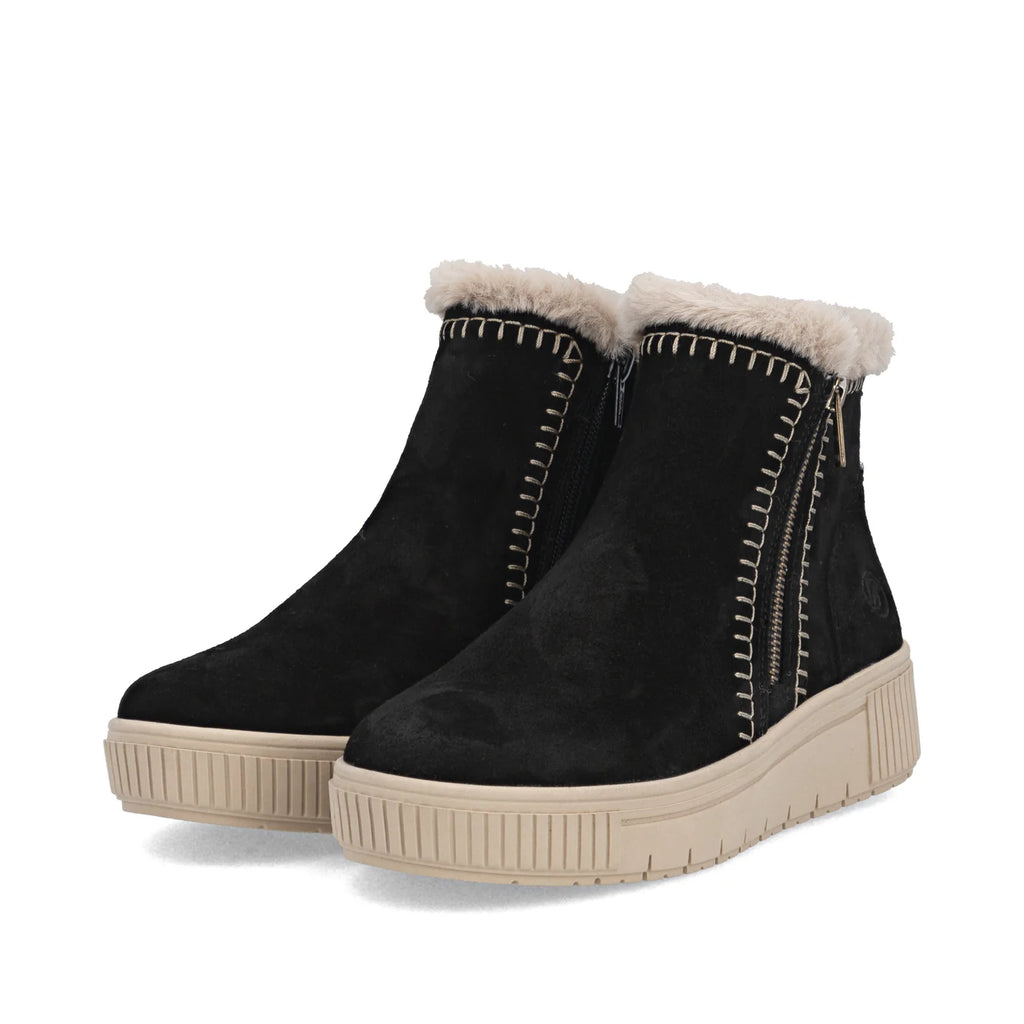 Remonte Black Zip Boots - Wool Lining D3B70-03