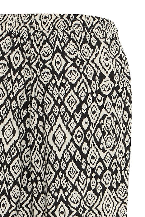 Ichi Linno Linen Mix Cropped Pants- Black diamond