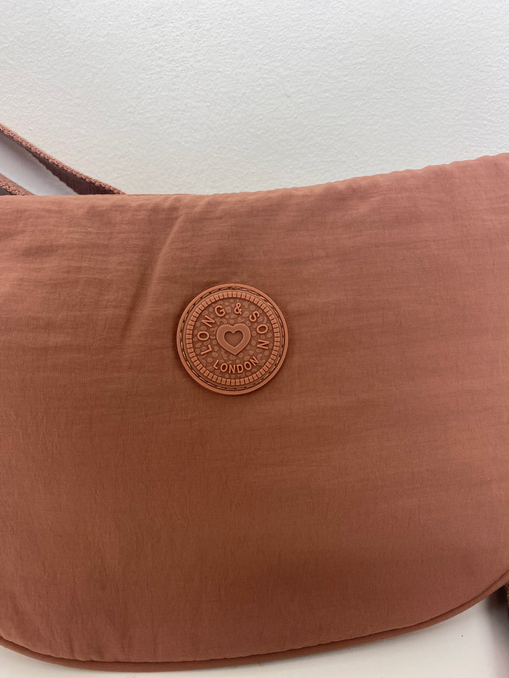 Slouch crossbody/Sling Bag