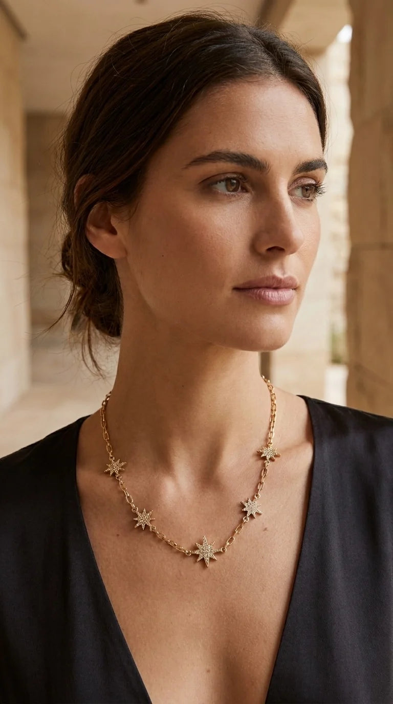 Envy Diamante Star Necklace - Gold