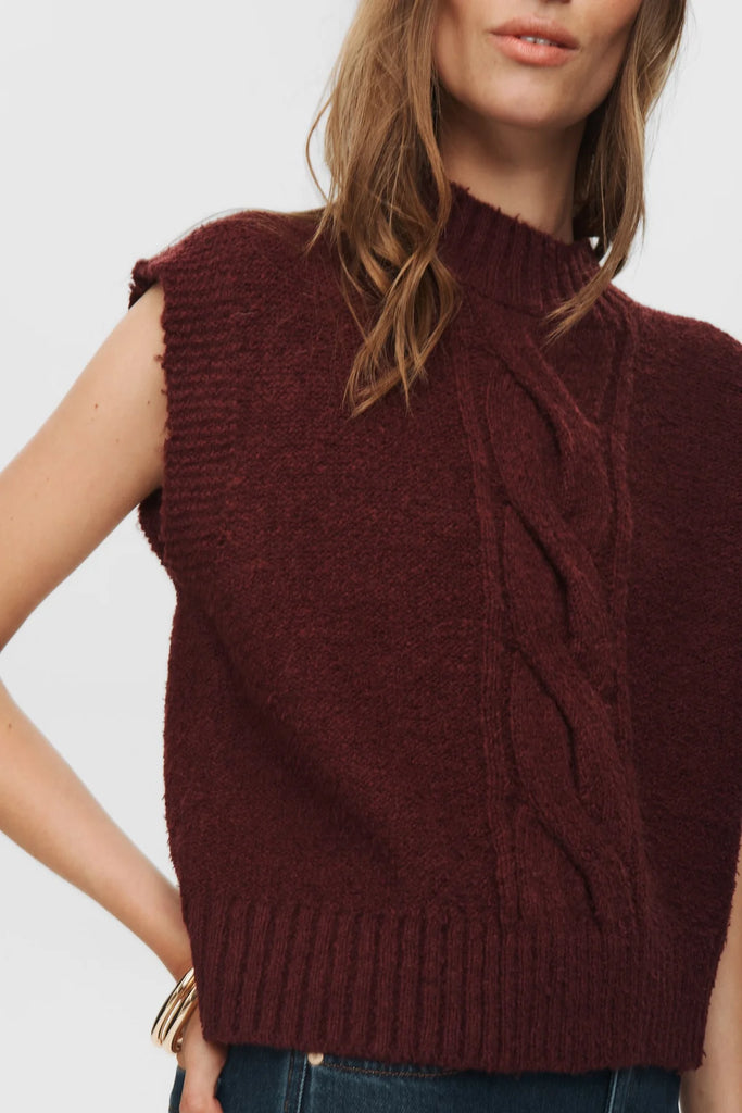 Numph Caly Vest 2721 Winetasting