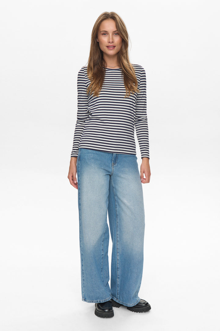 Numph Rixie top - navy stripe/Silver