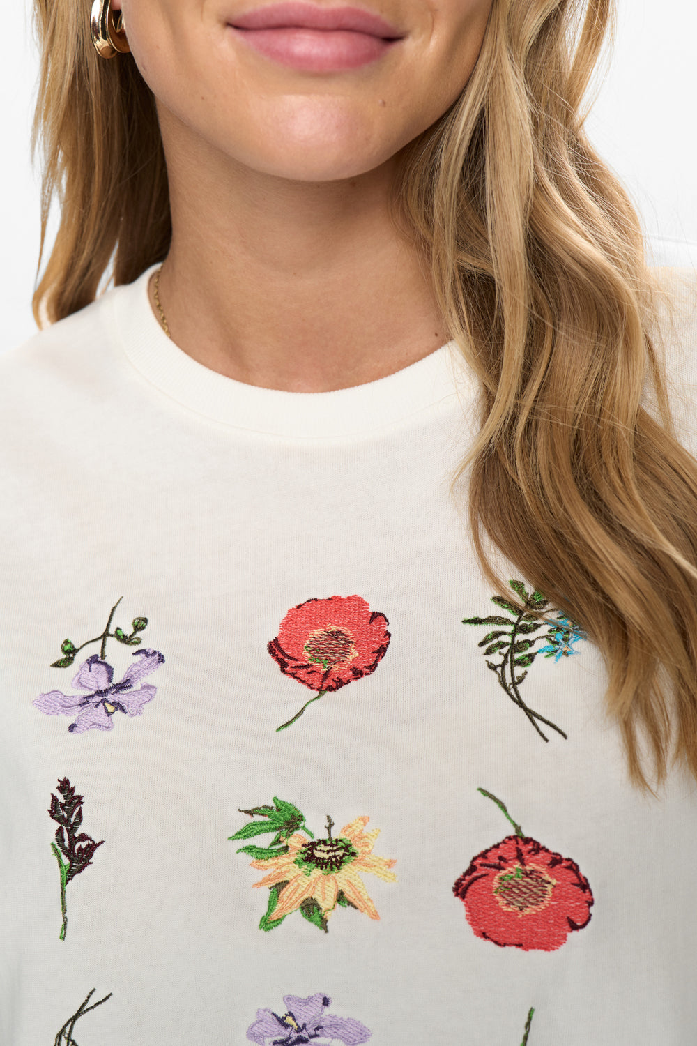 Numph NUBELISA BOXY TEE- Cloud Dancer