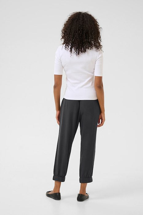 Kaffe Milia Capri Pants- Black Oyster