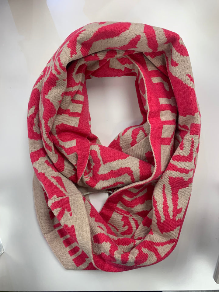 Pom Animal Stripe Snood